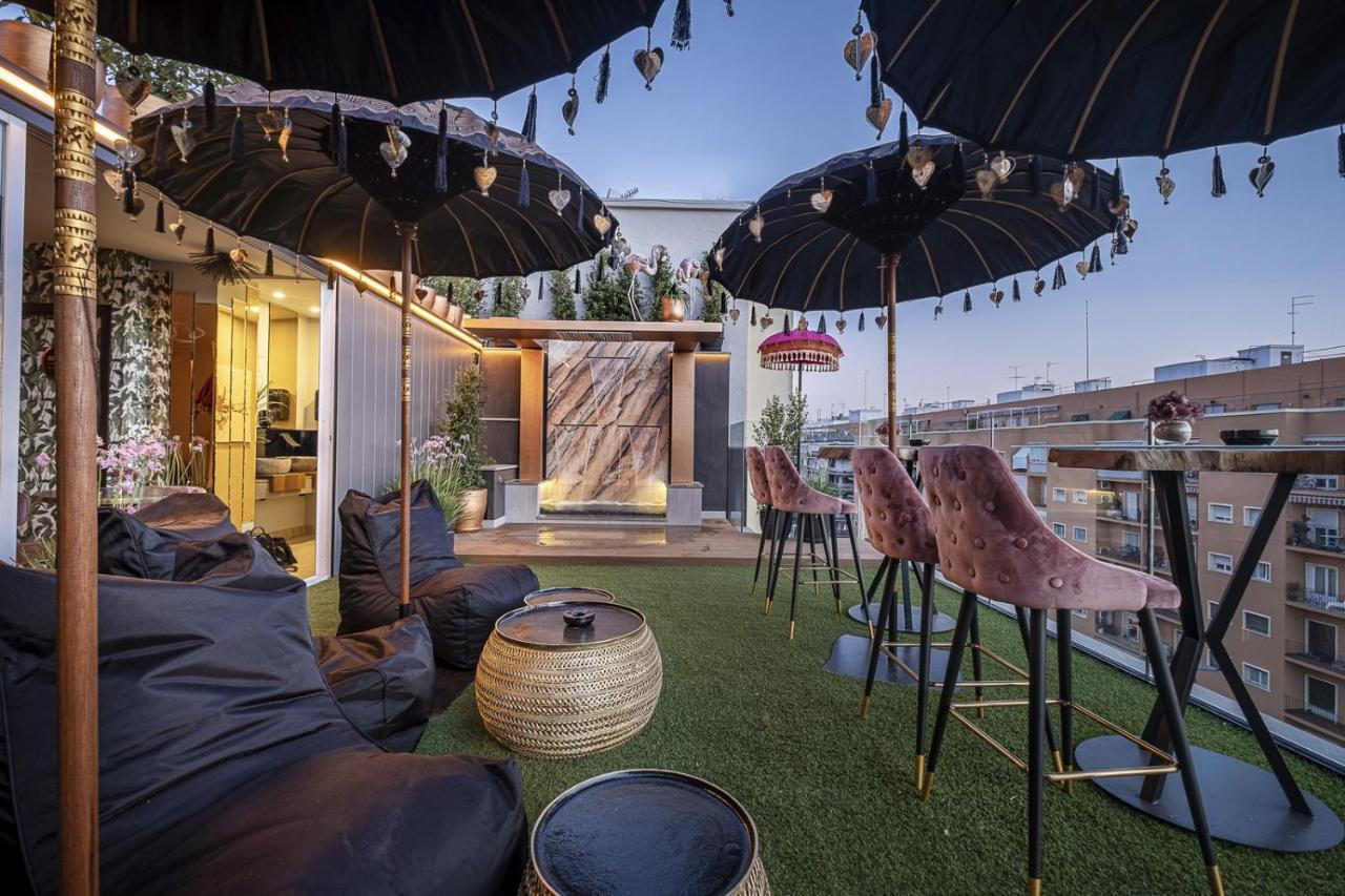 On Suites Sevilla Apartments Designed For Adults Exteriör bild